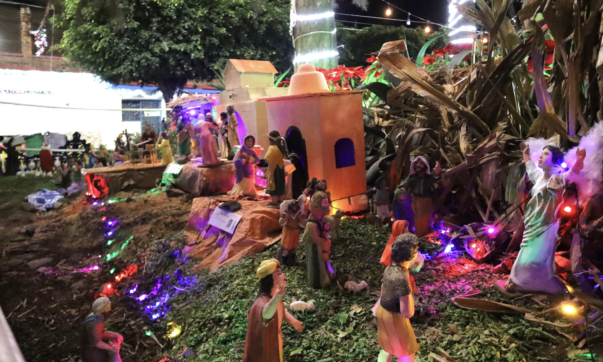 Historic nativity scene returns to San Antonio Tlayacapan